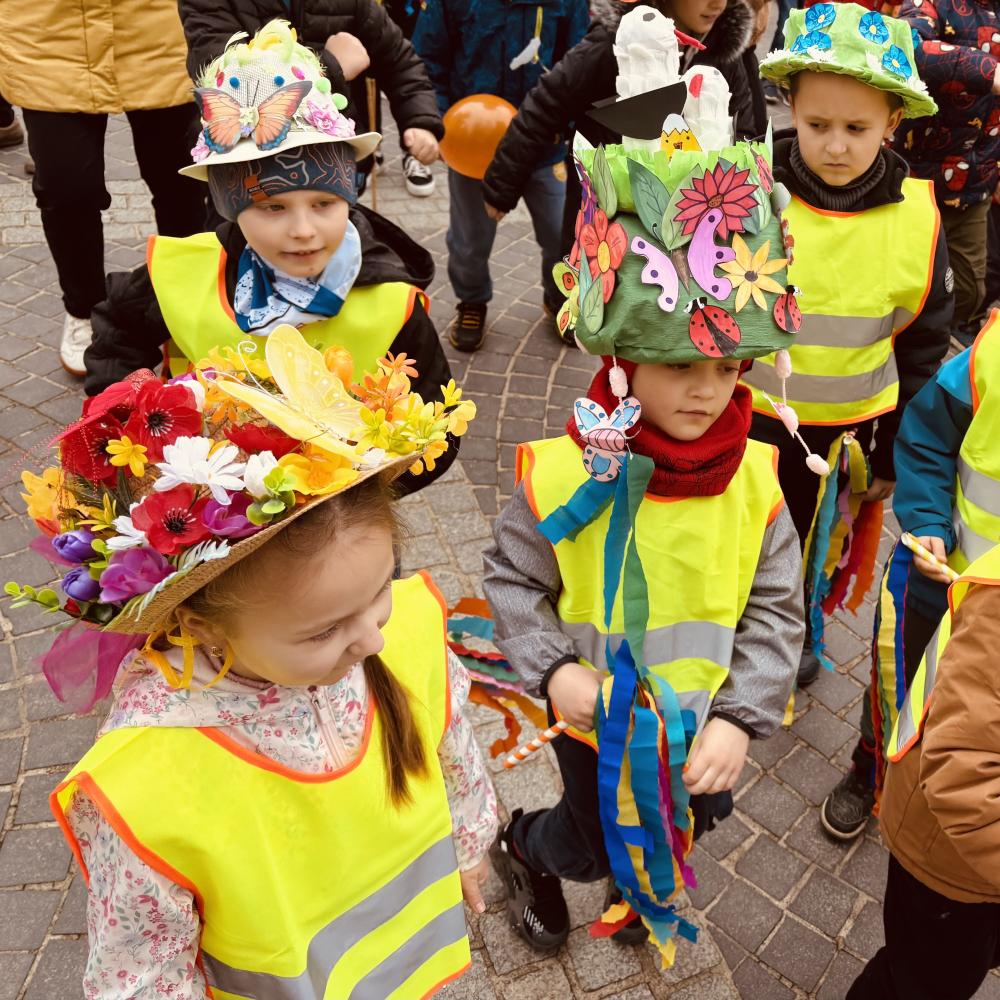 Udział Tygrysków w konkursie "WIOSNA W KAPELUSZU"